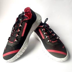 Puma Ferrari Replicat-x Red and Black Sneakers - Mens Size 10